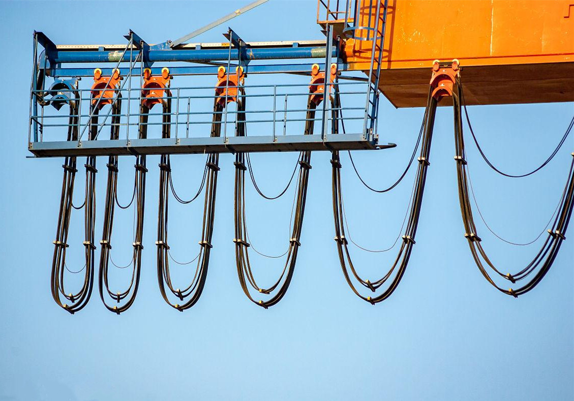 上海嘉柔港机拖令电缆实拍